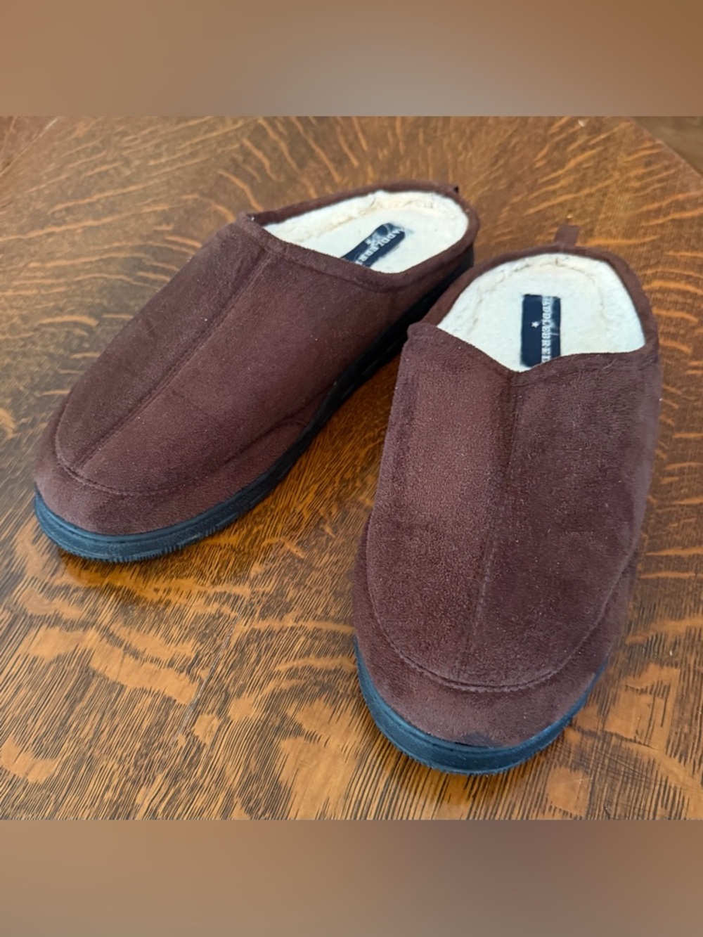 Men's Brown Suede Slip-On Comfort Slippers Saddlebred Large 11-12